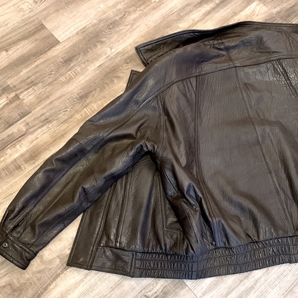 Vintage mens Greg Bell leather bomber jacket - Picture 10 of 11